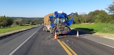 Motorista se envolve em acidente e acaba preso após furtar caminhoneiro ferido na BR-153