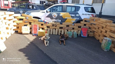 Polícia Rodoviária apreende mais de uma tonelada de maconha em fundo falso de caminhão