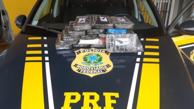 PRF apreende carga de cocaína avaliada em dois milhões e meio de reais em Ourinhos