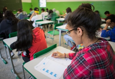 Prefeitura de Ourinhos define volta das escolas municipais para o dia 18 de fevereiro, só no sistema on-line; aulas presenciais começam em 1º de março