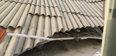Teto de igreja desaba em temporal com ventos de 87 km/h em Santo Antônio da Platina