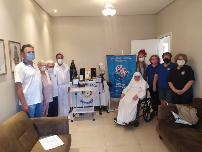 Rotary Club de Ourinhos doa equipamentos médicos ao Lar Santa Teresa Jornet