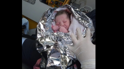 Bebê nasce em casa, após mãe ser dispensada de hospital na região