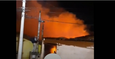Casa é incendiada em Santa Cruz do Rio Pardo 