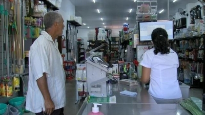  Após notificação do MP, prefeitura da região volta a proibir funcionamento presencial do comércio