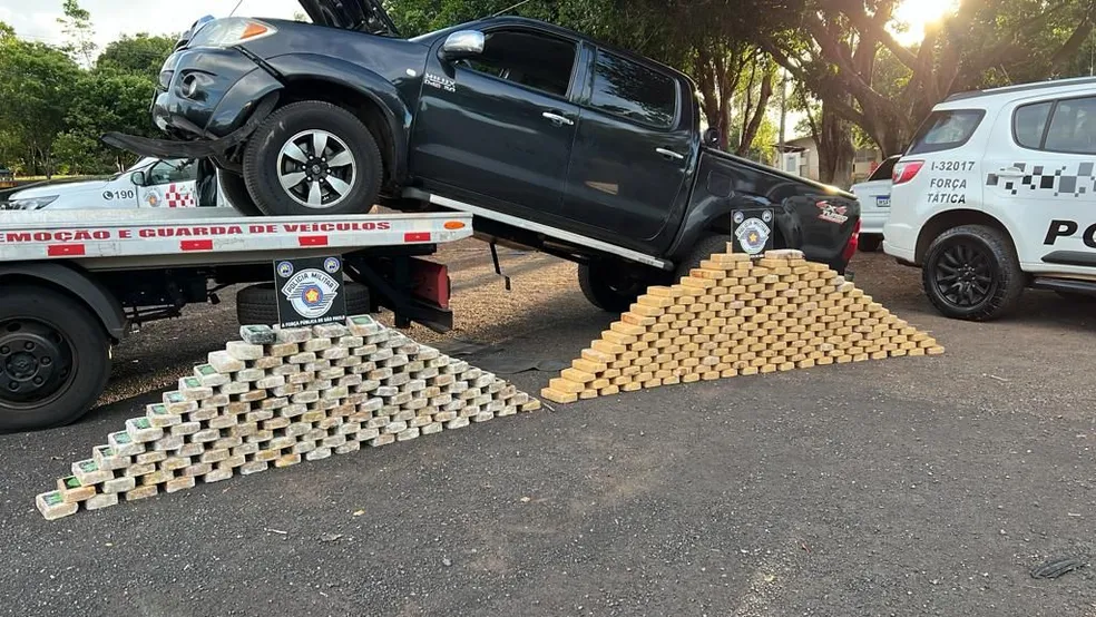 Policial rodoviário federal é preso com carregamento de cocaína e crack na Raposo Tavares 
