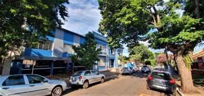 Prefeitura de Ourinhos convoca taxistas, motoristas de transporte escolar e ambulantes para renovar alvarás de licença para o exercício de 2022