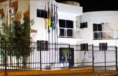 Vereadores aprovam reajuste de 130% nos salários do legislativo no Centro-Oeste Paulista 