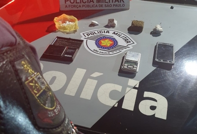 Dupla é presa por tráfico de drogas em Ourinhos 