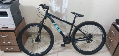 Jovem é preso após resistir prisão e agredir policiais em Salto Grande; com ele foi apreendida uma bicicleta e cocaína 