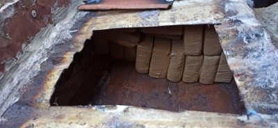 PRF apreende 30 Kg de maconha dentro de fundo falso de Fusca na divisa com norte do Paraná