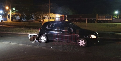  Motociclista fica ferido após colidir na traseira de carro que atropelou vaca na rodovia em Ourinhos 