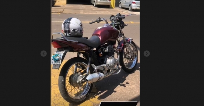 Namorados ficam feridos em colisão entre moto e carro em Ourinhos 