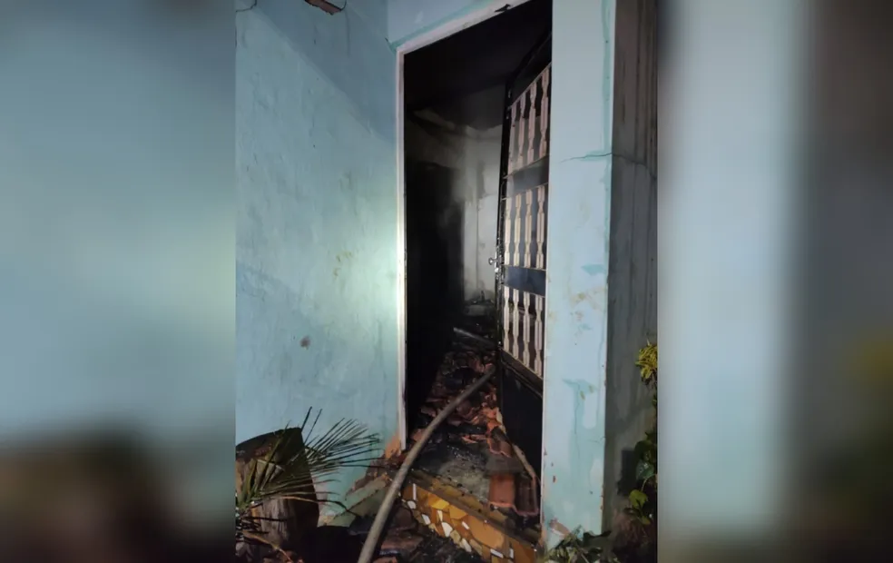 Homem é preso suspeito de invadir e atear fogo na casa da ex-companheira na região 