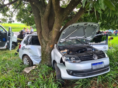 Casal morre e criança de 9 anos fica ferida em acidente em rodovia da região
