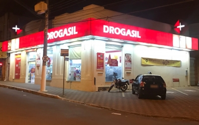 Farmácia é furtada no centro de Ourinhos 