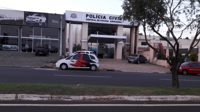 Aposentado é preso após invadir casa, tentar roubar e dar facada em vizinho em Ourinhos 