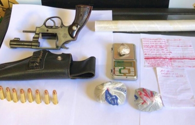 Polícia Civil de Ourinhos prende homem por posse irregular de arma de fogo 