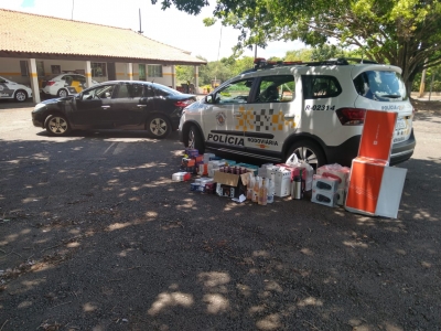 Casal é detido com produtos eletrônicos e bebidas sem nota fiscal na Rodovia Raposo Tavares 