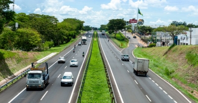 Obras interditam trechos da Orlando Quagliato e vicinais na região