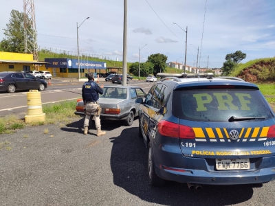 PRF prende motorista embriagado na BR153 