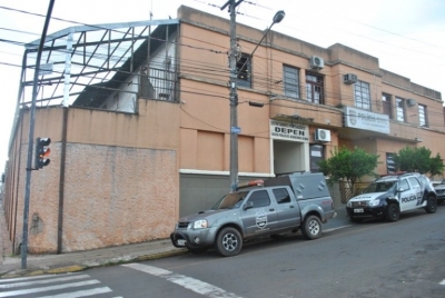 Presos fazem rebelião na Cadeia Pública de Jacarezinho